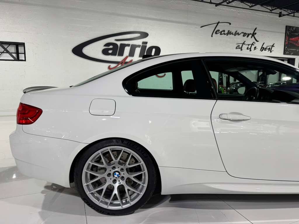 2011 BMW M3 6-SPEED MANUAL! Alpine White paint, Fox Red leather interior, carbon roof AND MORE!! Fort Lauderdale FL