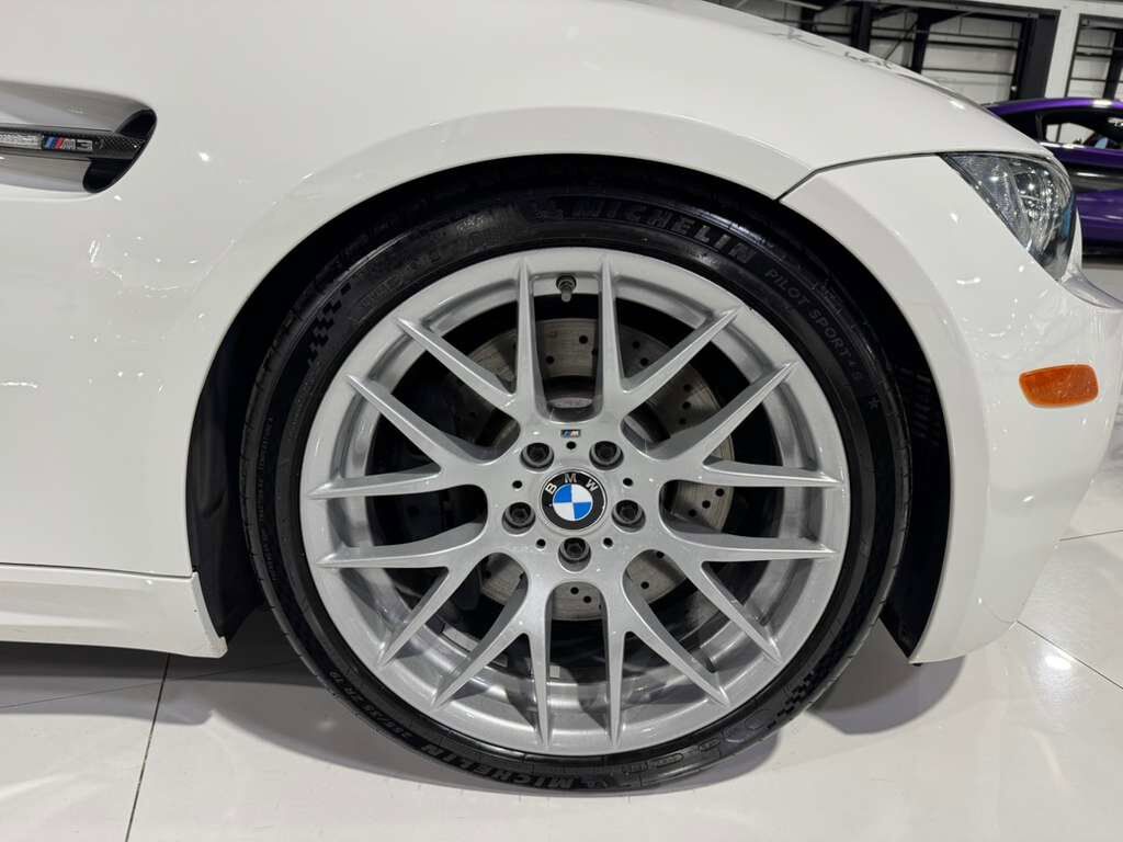 2011 BMW M3 6-SPEED MANUAL! Alpine White paint, Fox Red leather interior, carbon roof AND MORE!! Fort Lauderdale FL