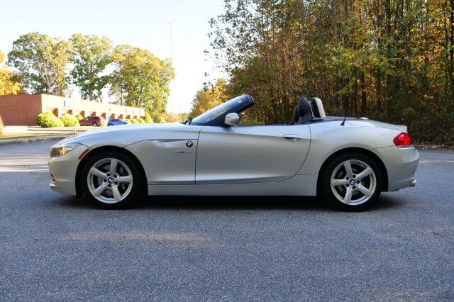 2011 BMW Z4 sDrive30i Roadster / Heated Leather Seats / Hard Top! High Point NC