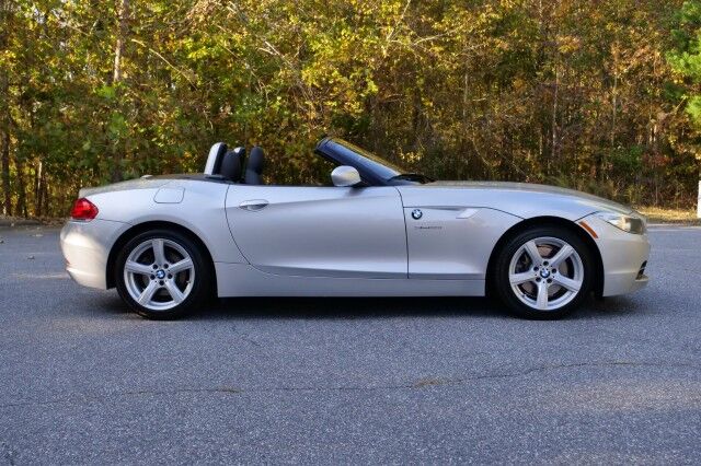 2011 BMW Z4 sDrive30i Roadster / Heated Leather Seats / Hard Top! High Point NC