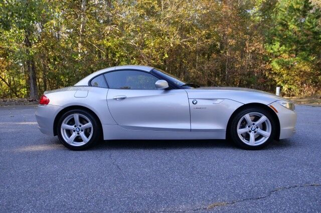 2011 BMW Z4 sDrive30i Roadster / Heated Leather Seats / Hard Top! High Point NC