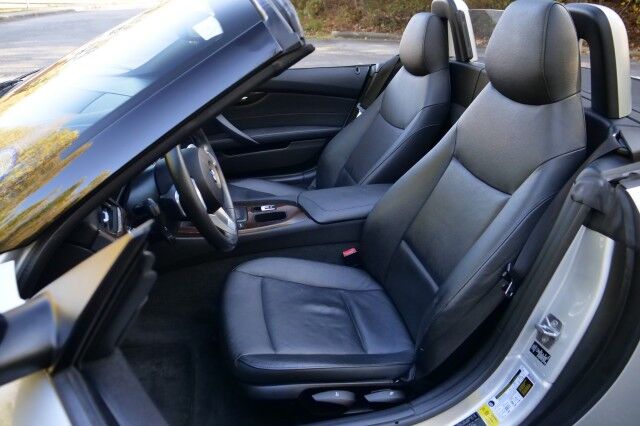 2011 BMW Z4 sDrive30i Roadster / Heated Leather Seats / Hard Top! High Point NC