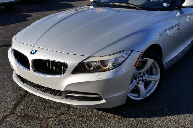 2011 BMW Z4 sDrive30i Roadster / Heated Leather Seats / Hard Top! High Point NC