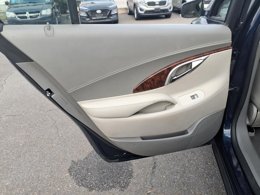 2011 Buick LaCrosse Levittown PA