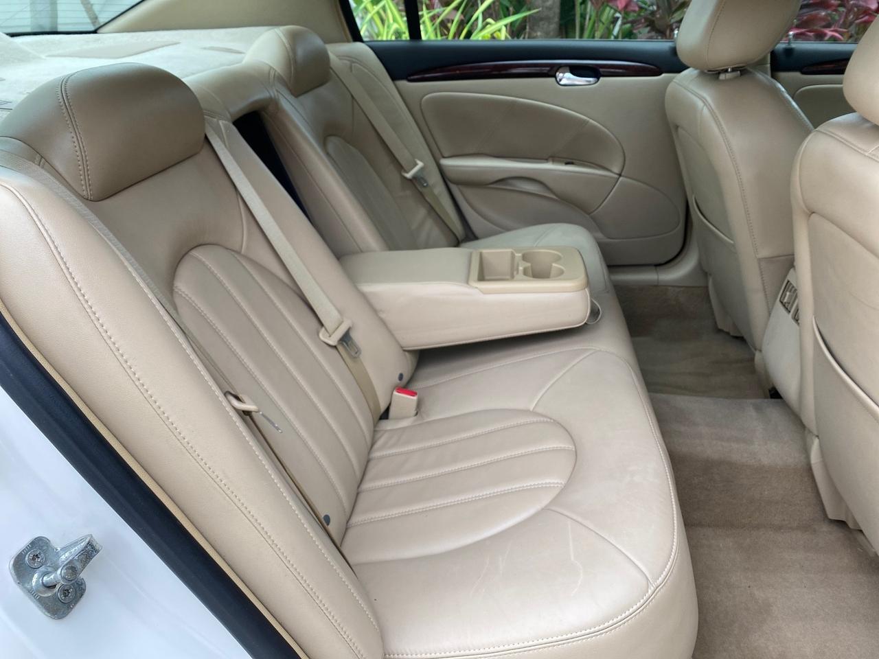 2011 Buick Lucerne CXL LOW MILES 39,527 Pompano Beach FL