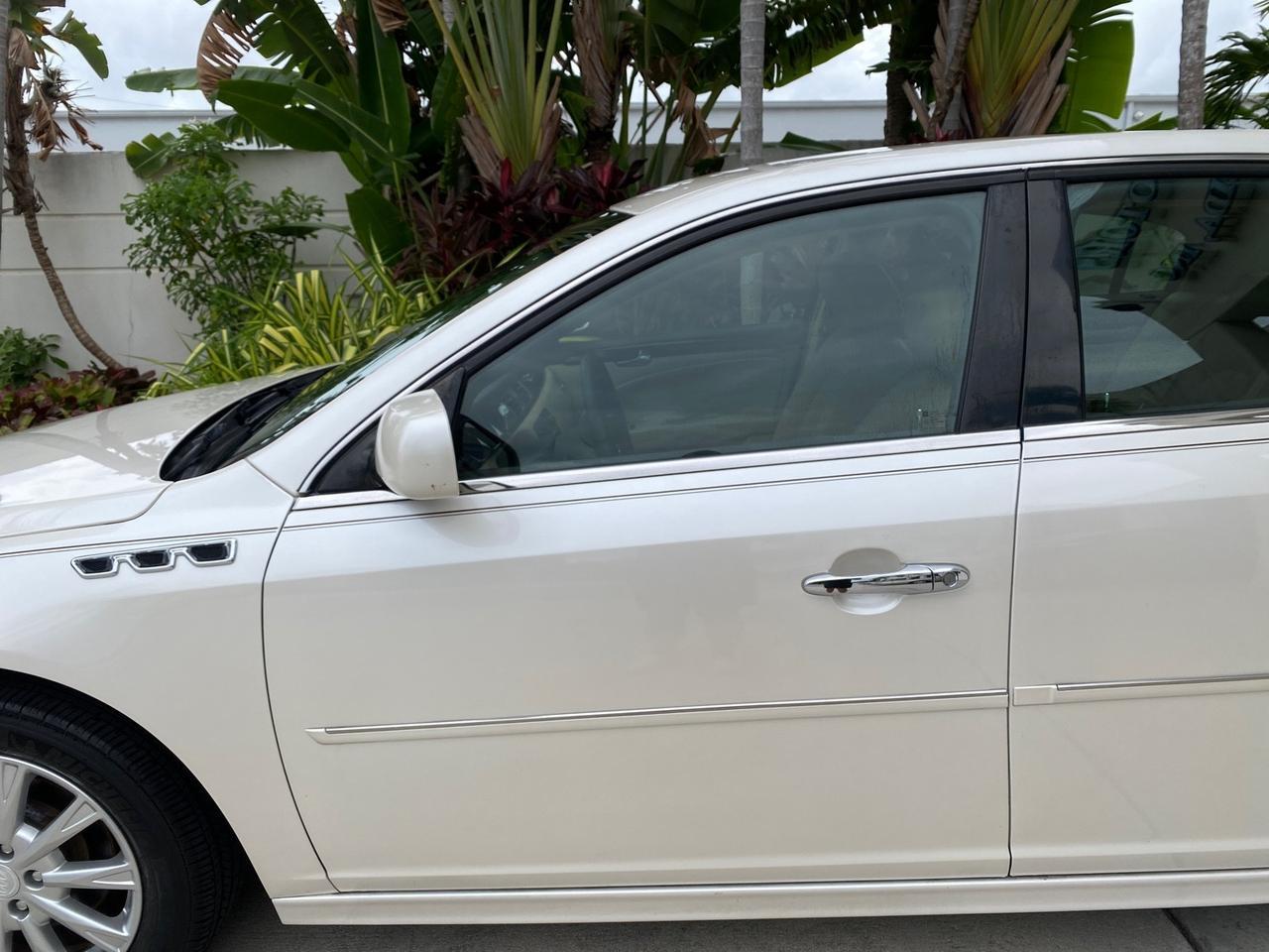 2011 Buick Lucerne CXL LOW MILES 39,527 Pompano Beach FL