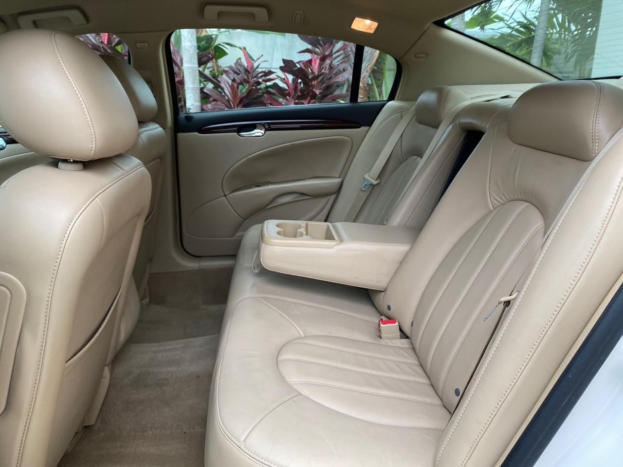 2011 Buick Lucerne CXL LOW MILES 39,527 Pompano Beach FL