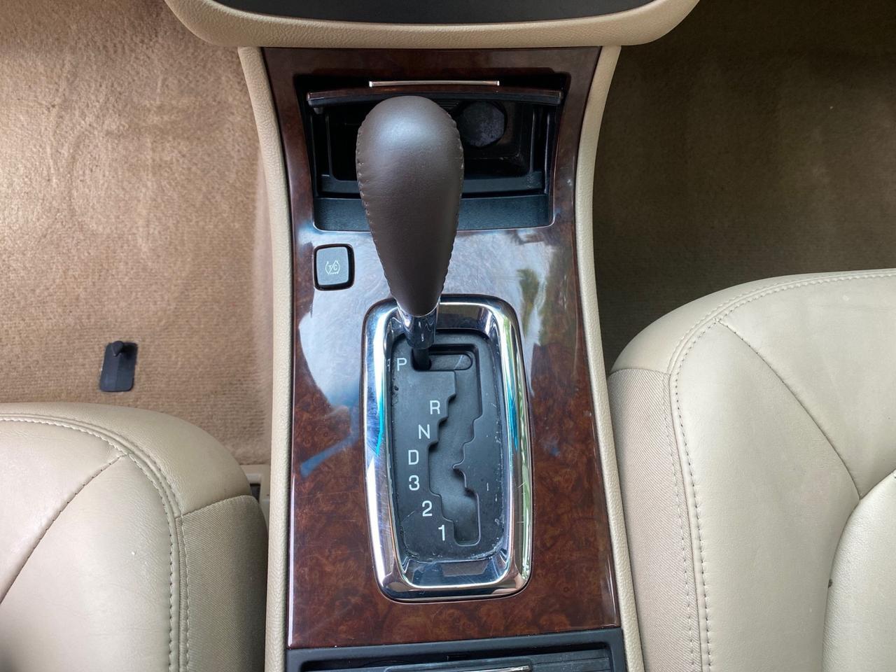 2011 Buick Lucerne CXL LOW MILES 39,527 Pompano Beach FL
