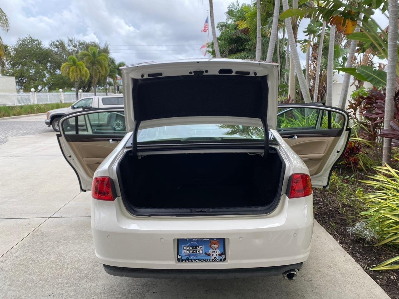 2011 Buick Lucerne CXL LOW MILES 39,527 Pompano Beach FL