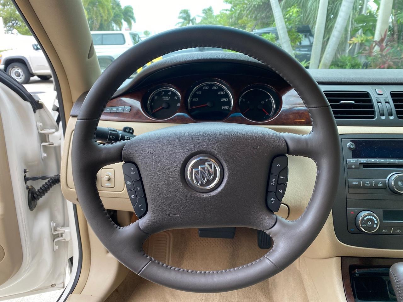 2011 Buick Lucerne CXL LOW MILES 39,527 Pompano Beach FL
