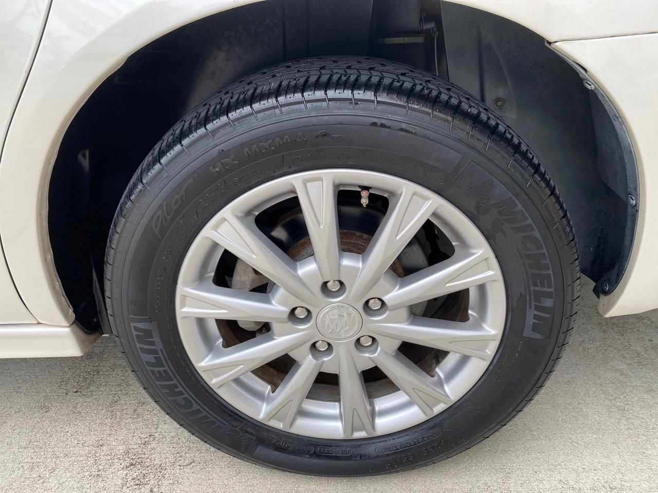 2011 Buick Lucerne CXL LOW MILES 39,527 Pompano Beach FL