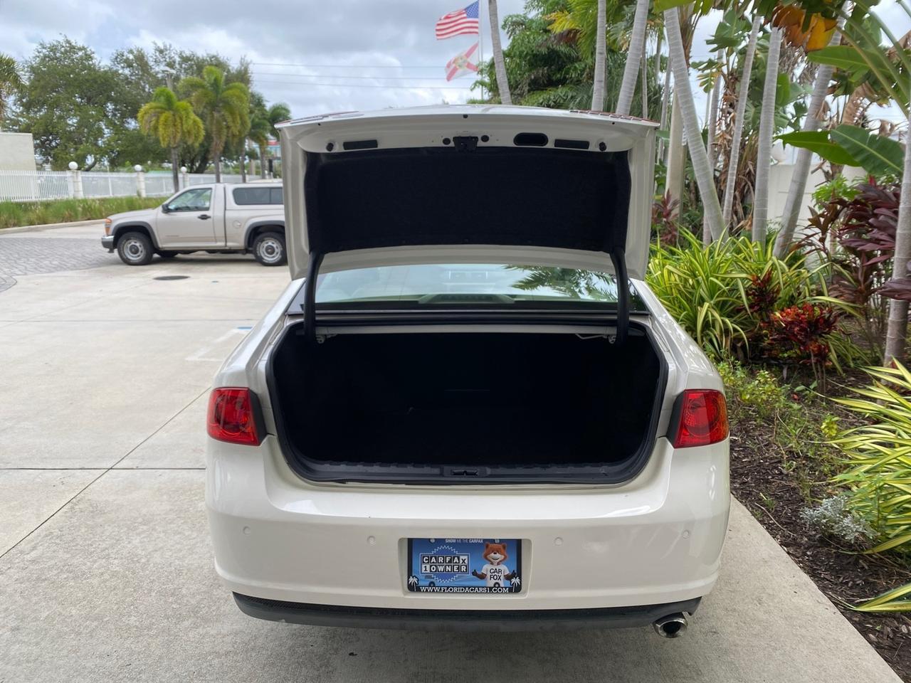 2011 Buick Lucerne CXL LOW MILES 39,527 Pompano Beach FL