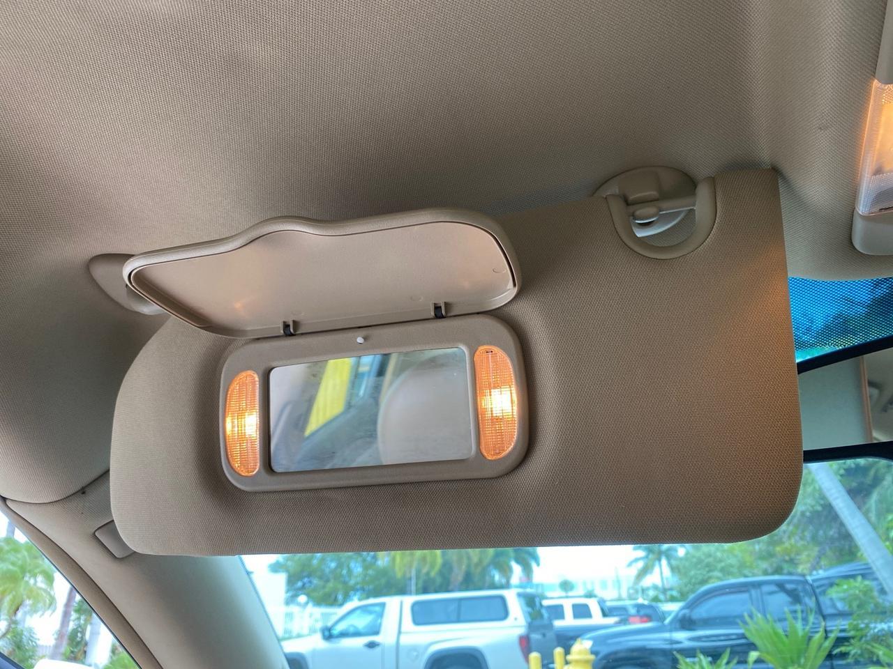 2011 Buick Lucerne CXL LOW MILES 39,527 Pompano Beach FL