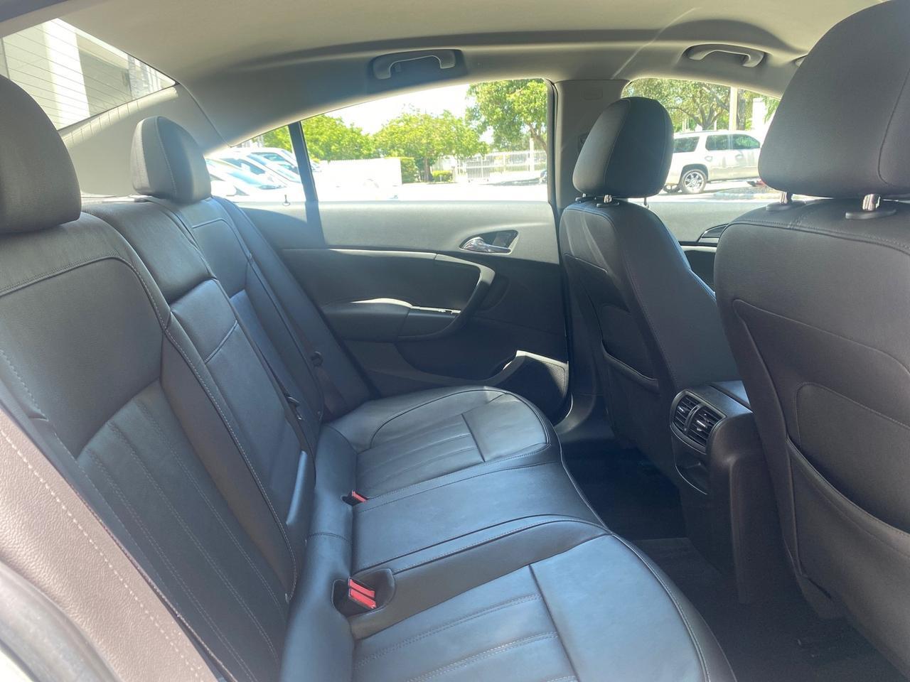 2011 Buick Regal CXL LOW MILES 66,819 Pompano Beach FL
