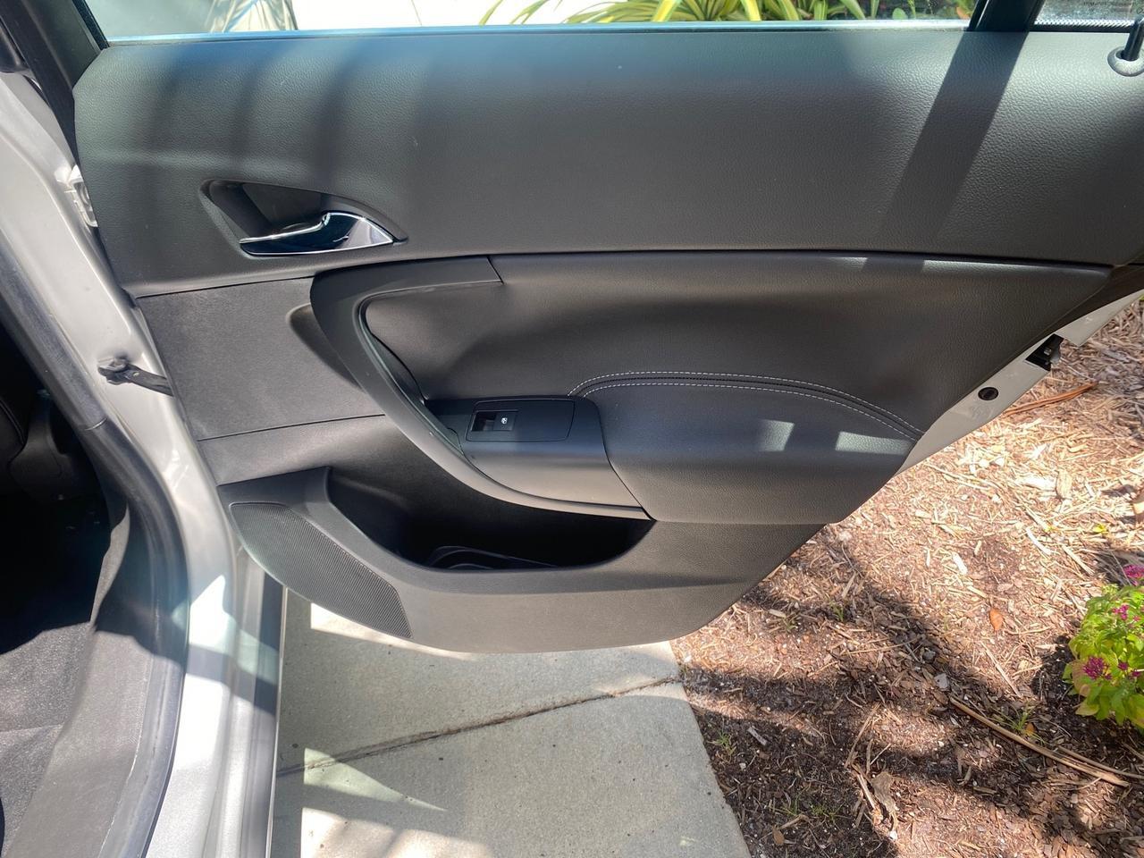2011 Buick Regal CXL LOW MILES 66,819 Pompano Beach FL