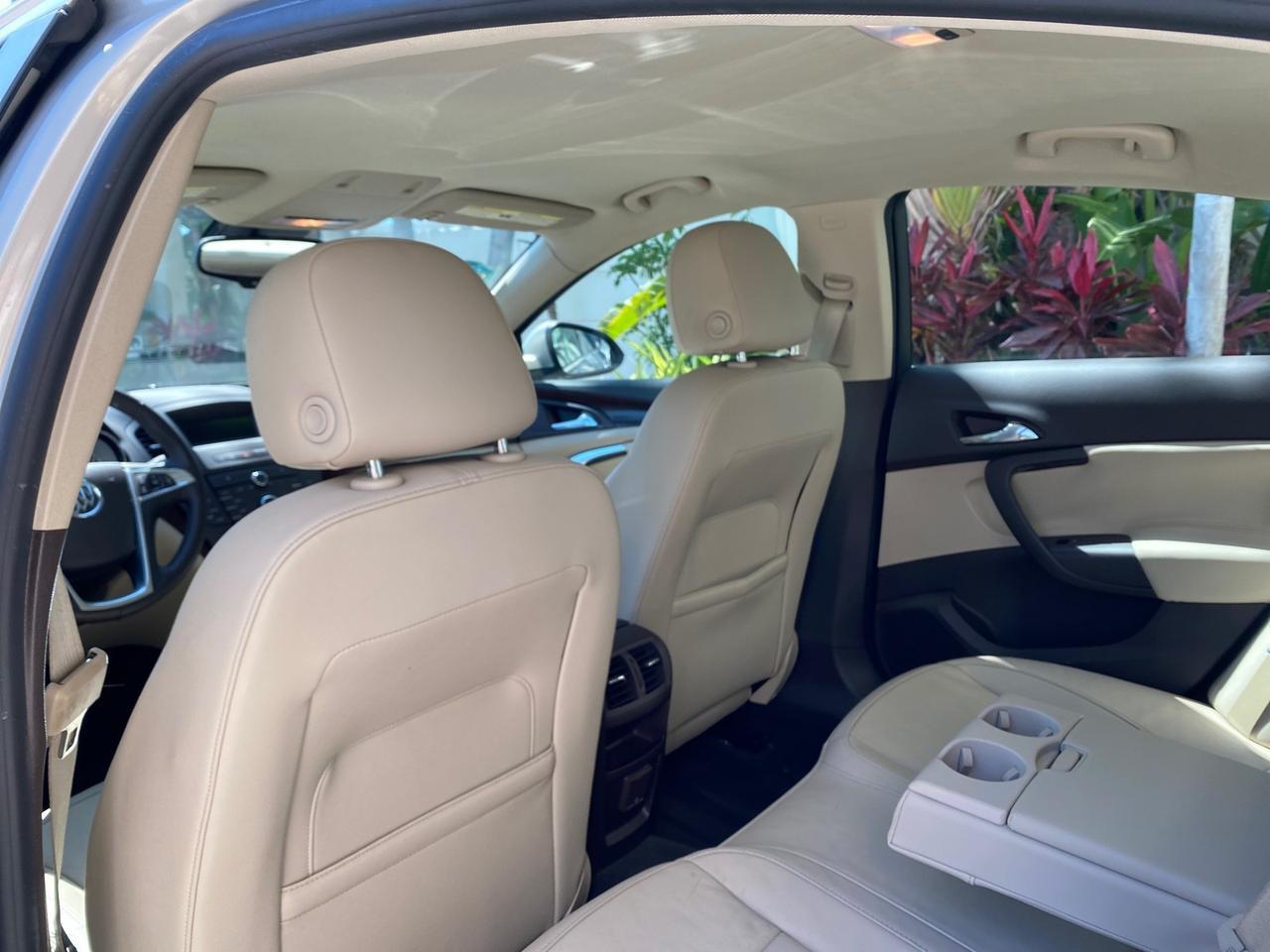 2011 Buick Regal SEDAN CXL LOW MILES 35,816 Pompano Beach FL