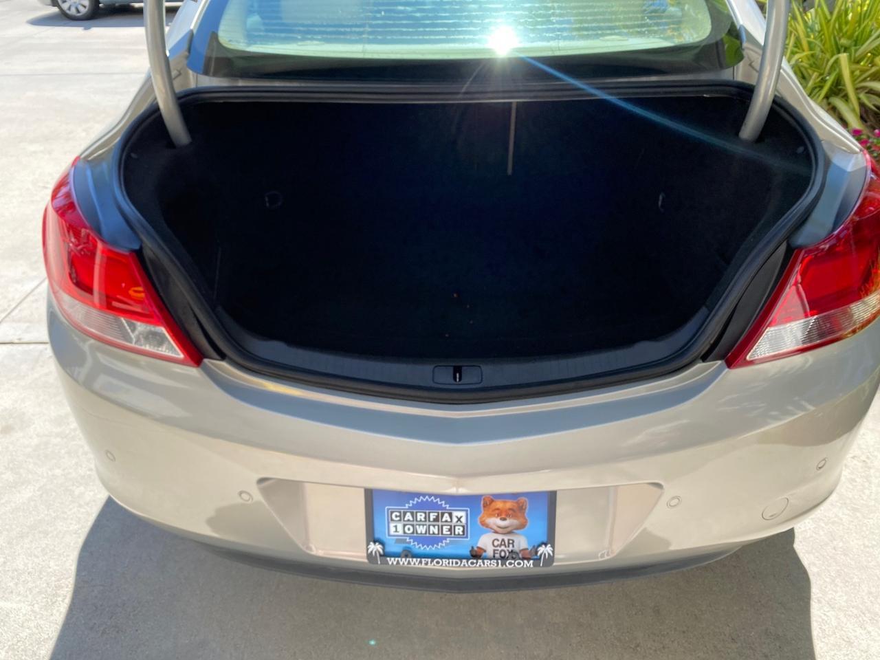2011 Buick Regal SEDAN CXL LOW MILES 35,816 Pompano Beach FL