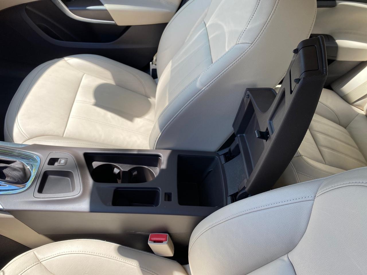 2011 Buick Regal SEDAN CXL LOW MILES 35,816 Pompano Beach FL