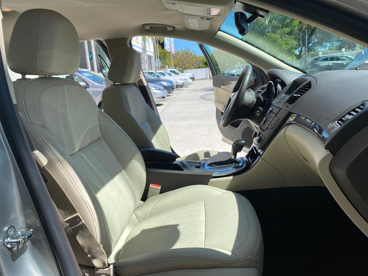 2011 Buick Regal SEDAN CXL LOW MILES 35,816 Pompano Beach FL