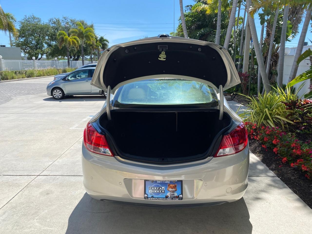 2011 Buick Regal SEDAN CXL LOW MILES 35,816 Pompano Beach FL