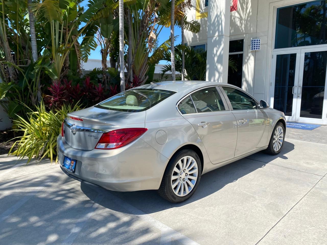 2011 Buick Regal SEDAN CXL LOW MILES 35,816 Pompano Beach FL