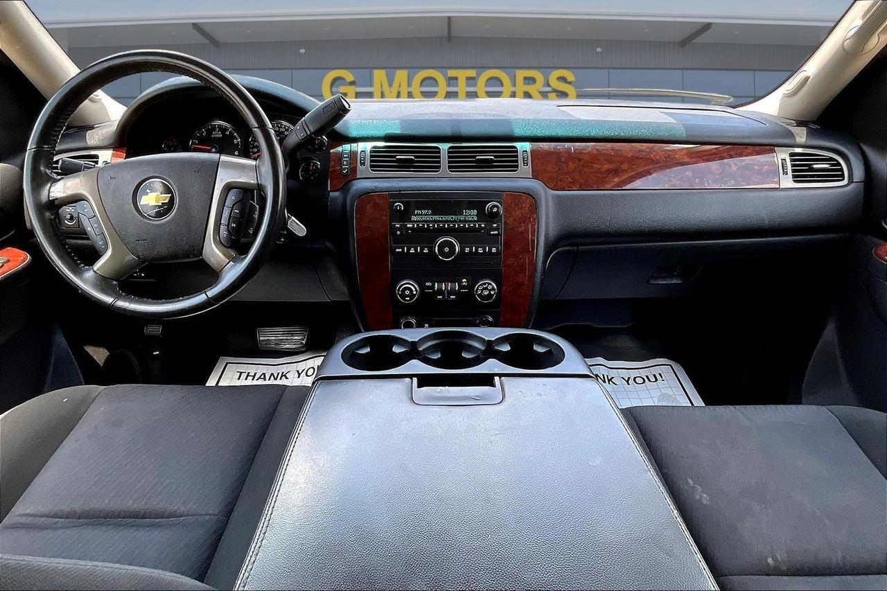 2011 CHEVROLET AVALANCHE LS Houston TX