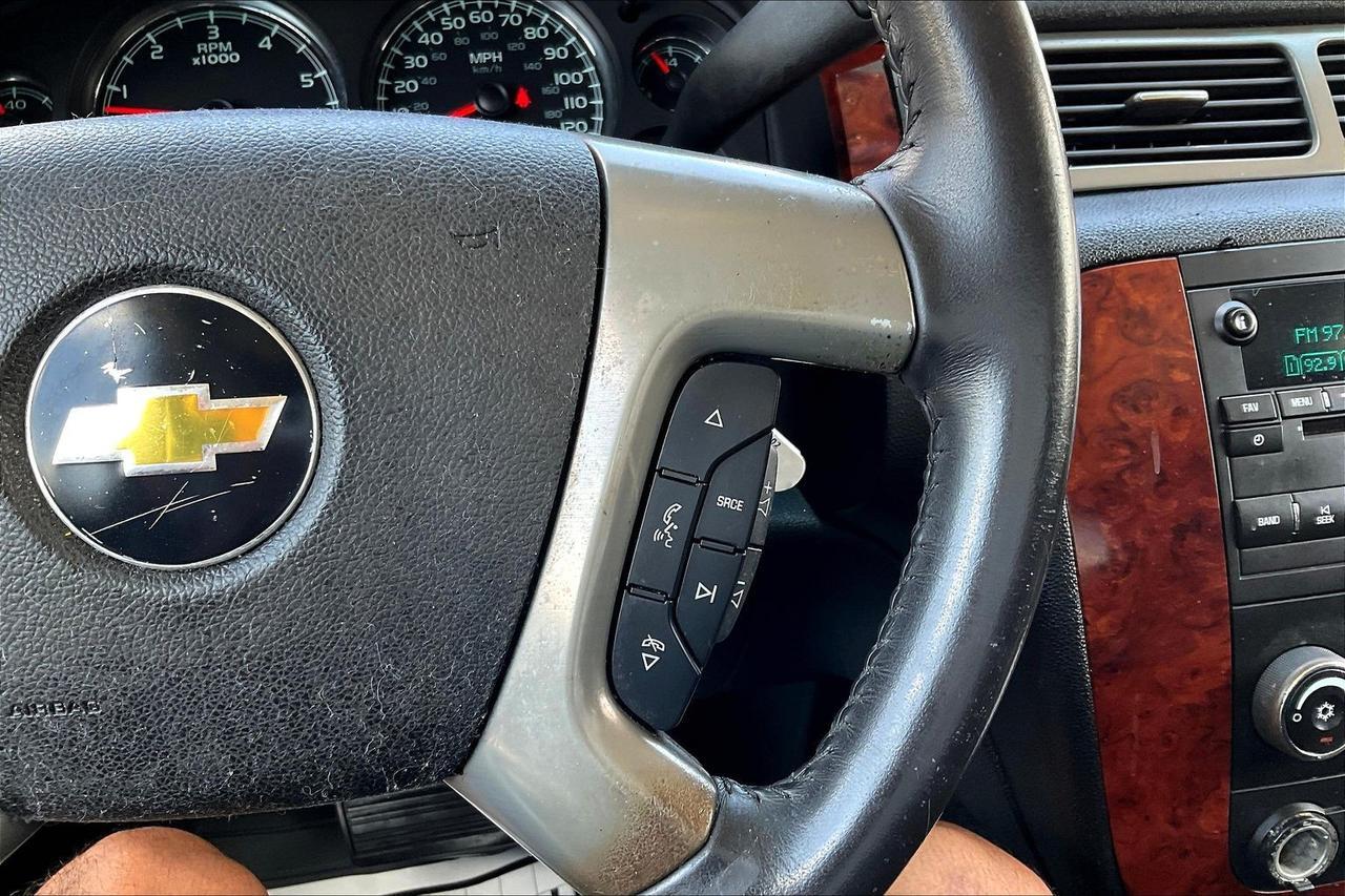2011 CHEVROLET AVALANCHE LS Houston TX