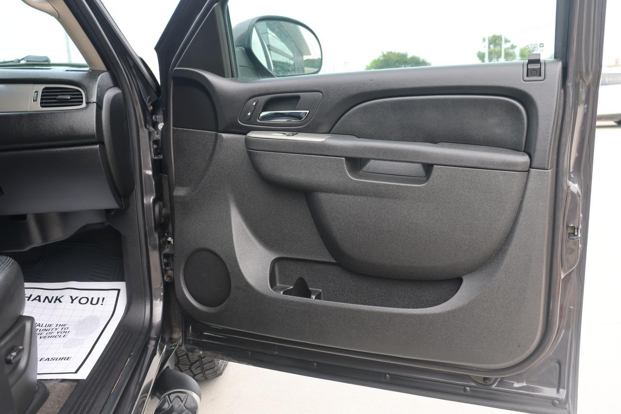 2011 CHEVROLET TAHOE 1500 LT Houston TX