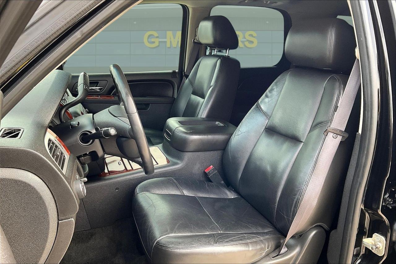 2011 CHEVROLET TAHOE 1500 LTZ Houston TX