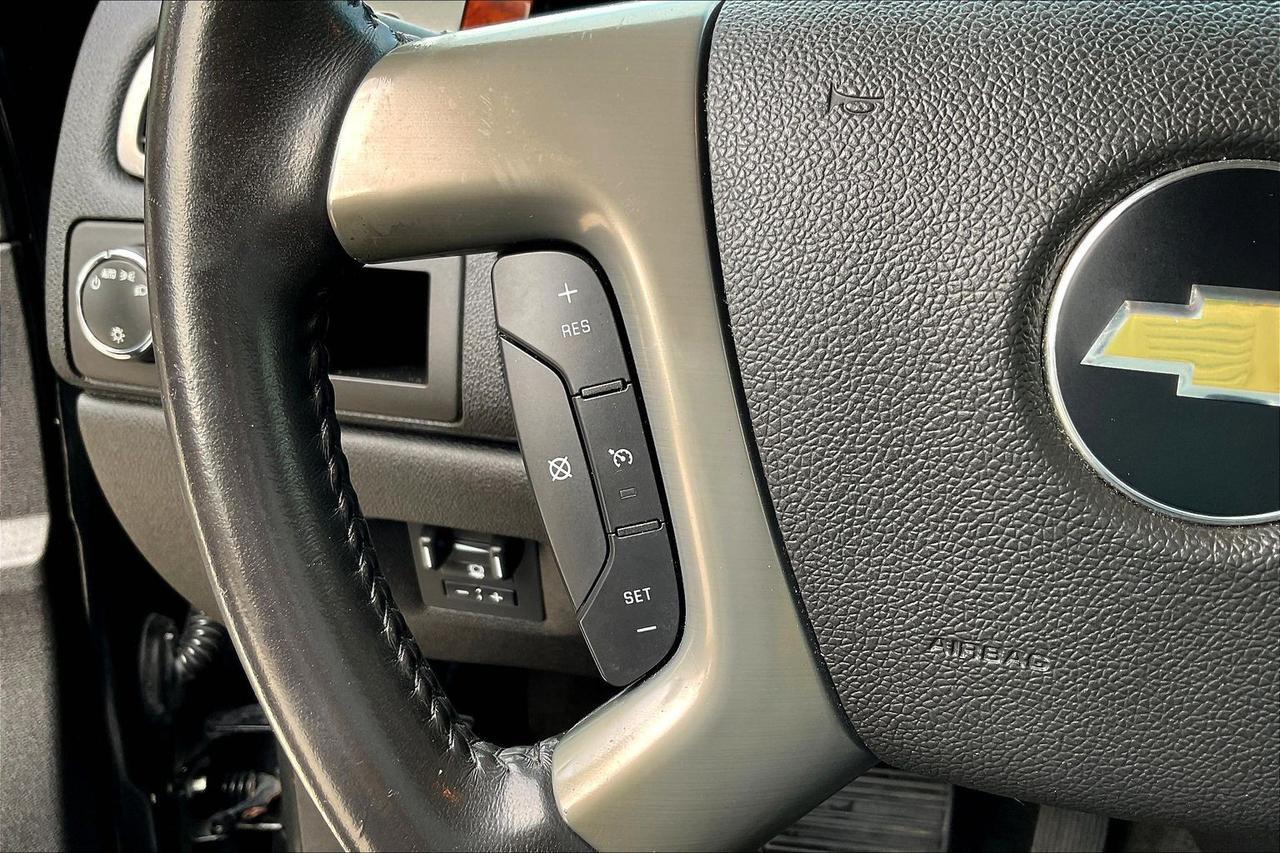 2011 CHEVROLET TAHOE 1500 LTZ Houston TX