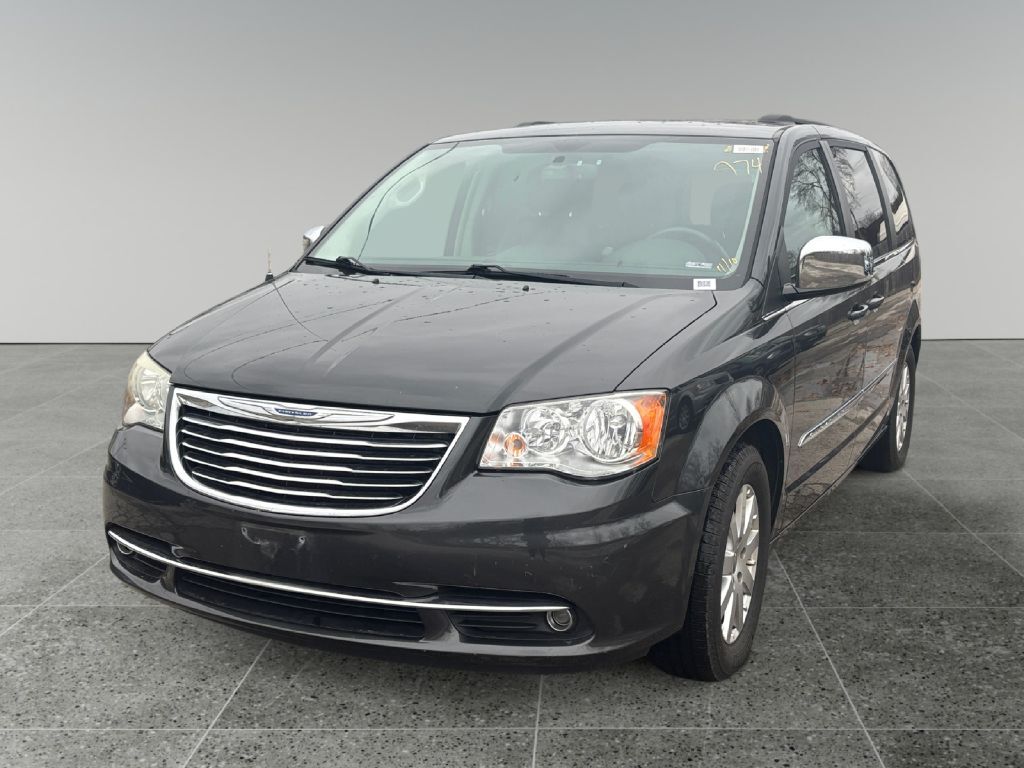 2011 CHRYSLER TOWN & COUNTRY TOURING L