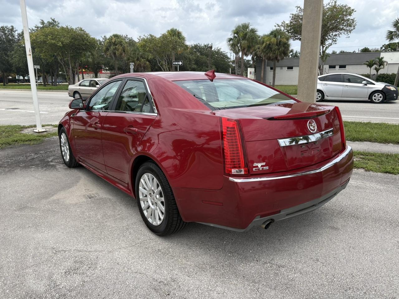 2011 Cadillac CTS Sedan Luxury