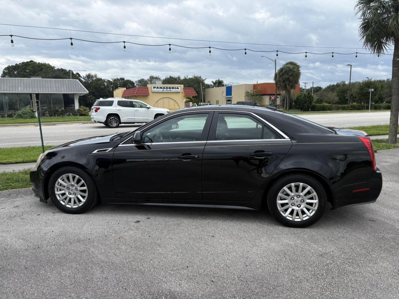 2011 Cadillac CTS Sedan Luxury