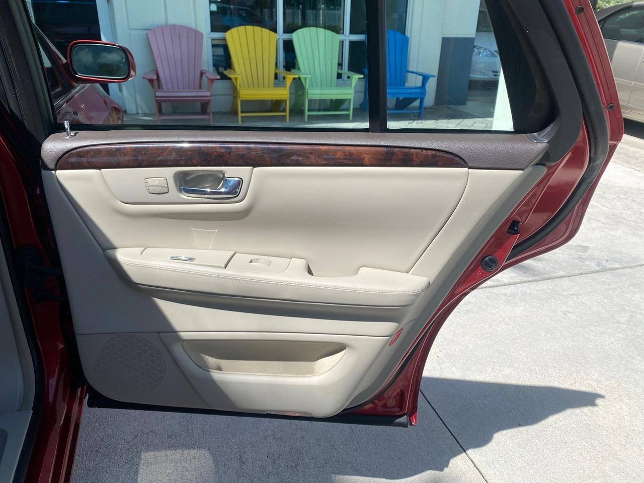 2011 Cadillac DTS LOW MILES 66,888 1 OWNER Pompano Beach FL
