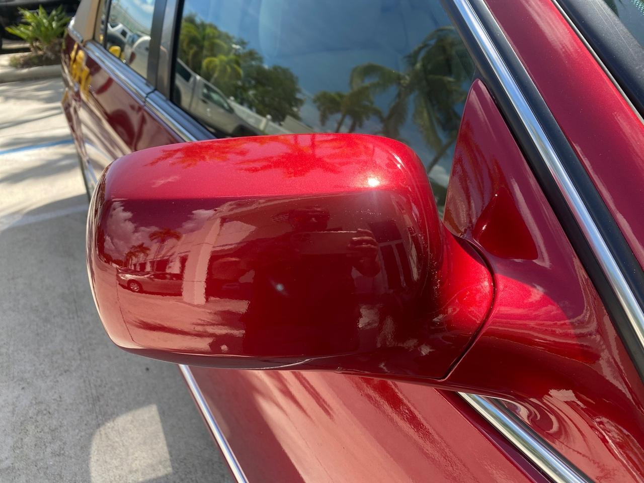 2011 Cadillac DTS LOW MILES 66,888 1 OWNER Pompano Beach FL