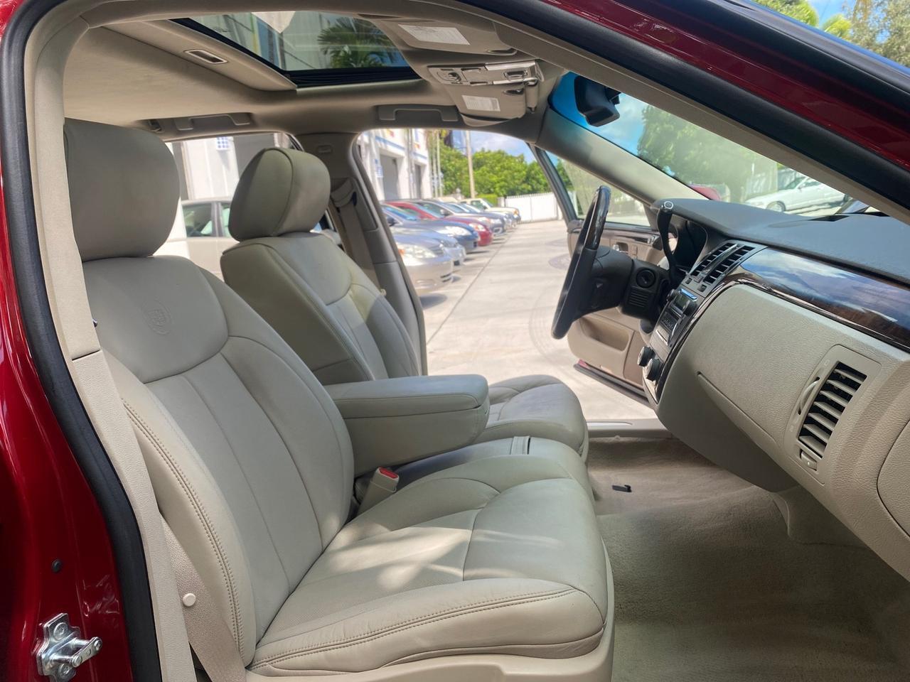 2011 Cadillac DTS LOW MILES 66,888 1 OWNER Pompano Beach FL