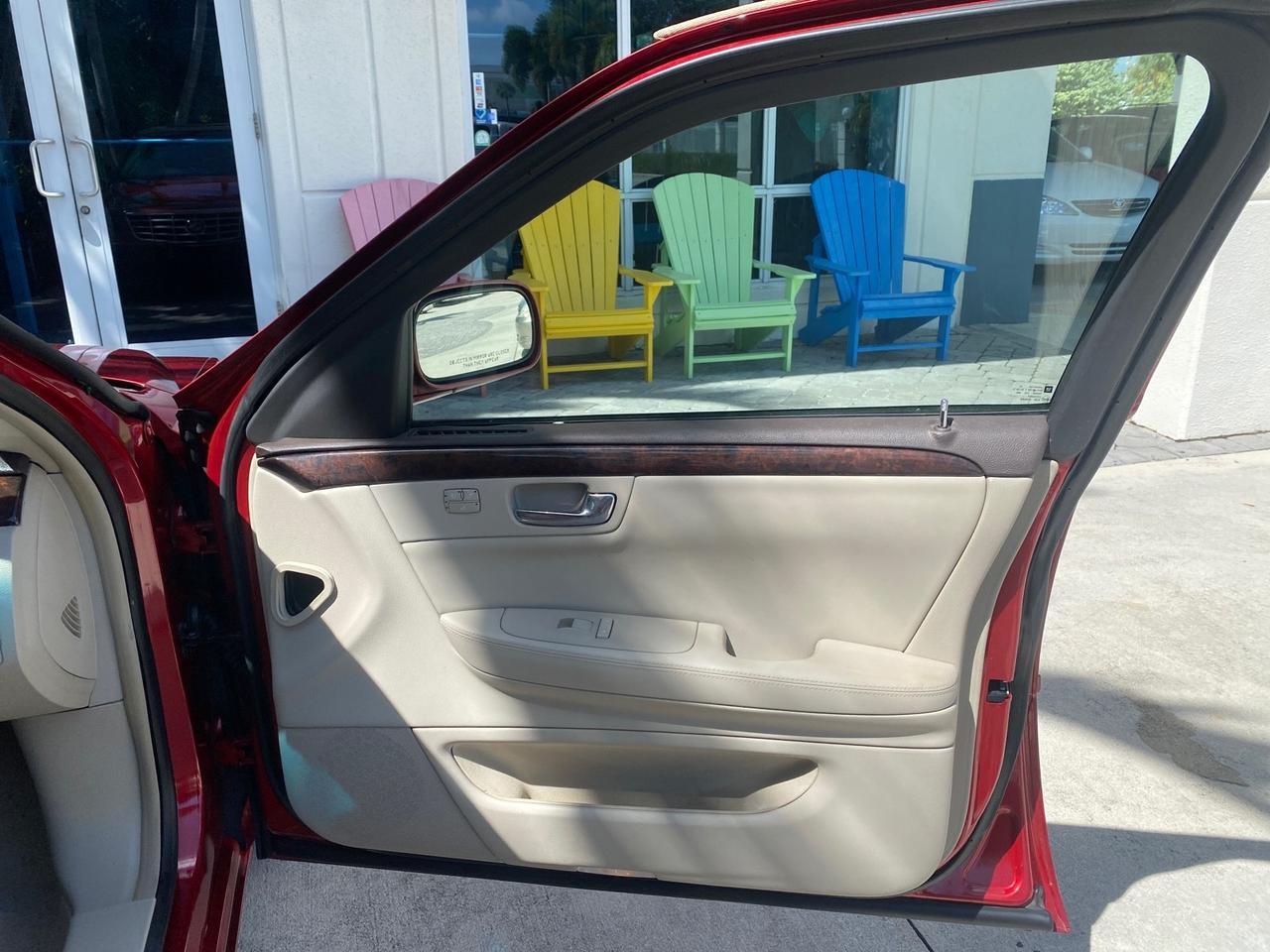 2011 Cadillac DTS LOW MILES 66,888 1 OWNER Pompano Beach FL