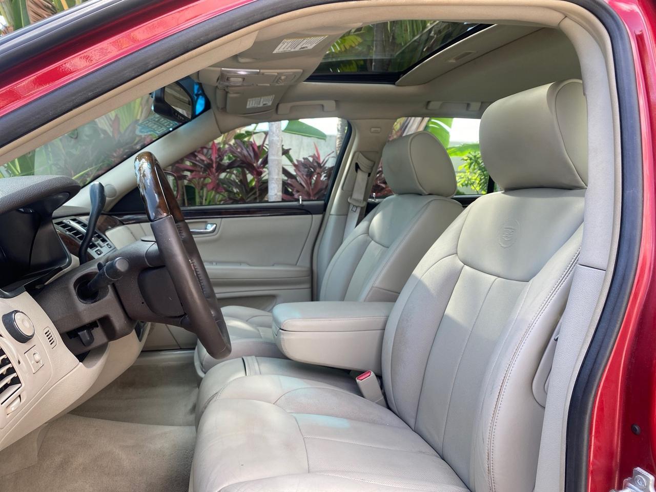 2011 Cadillac DTS LOW MILES 66,888 1 OWNER Pompano Beach FL