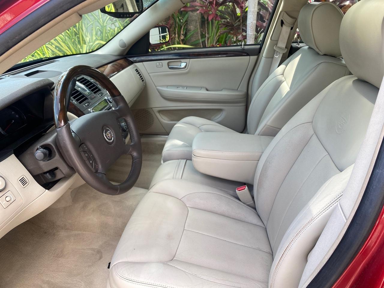 2011 Cadillac DTS LOW MILES 66,888 1 OWNER Pompano Beach FL