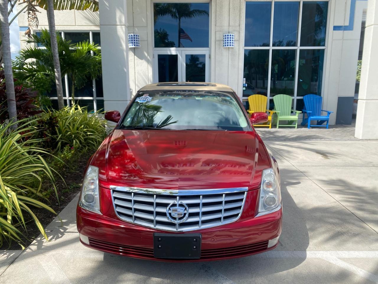 2011 Cadillac DTS LOW MILES 66,888 1 OWNER Pompano Beach FL