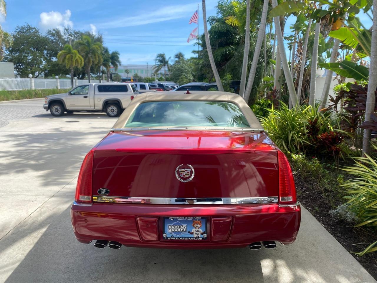 2011 Cadillac DTS LOW MILES 66,888 1 OWNER Pompano Beach FL