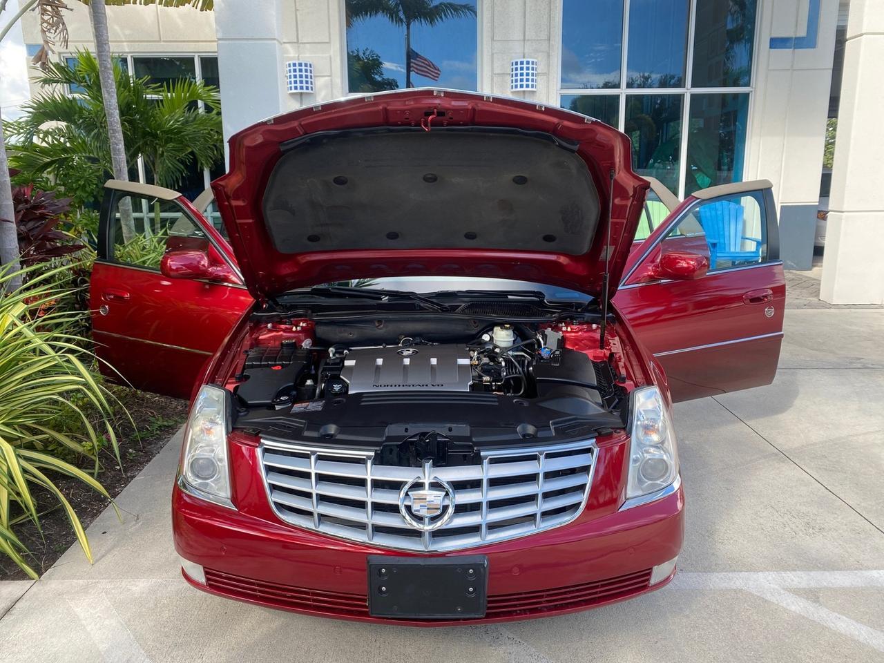 2011 Cadillac DTS LOW MILES 66,888 1 OWNER Pompano Beach FL