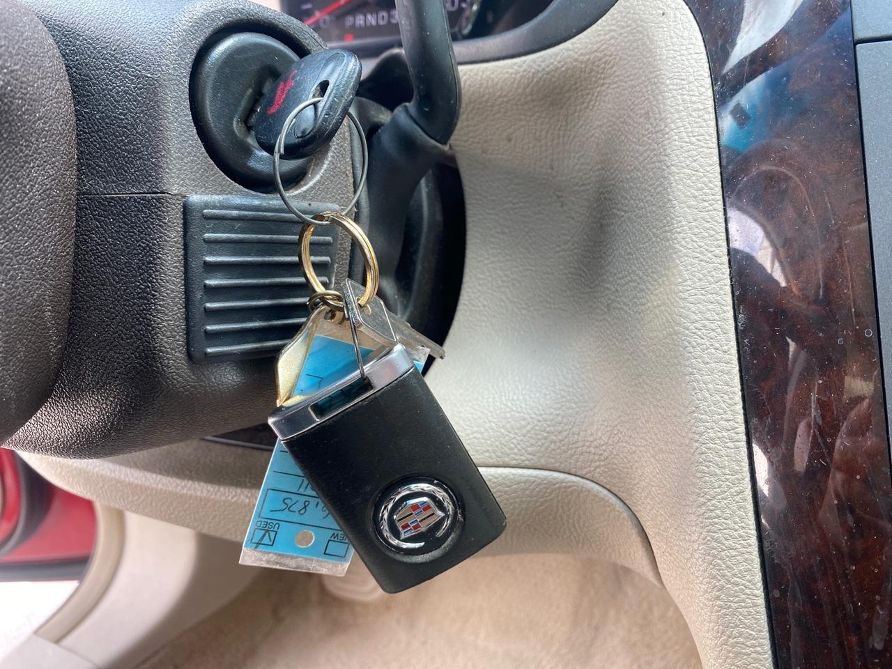 2011 Cadillac DTS LOW MILES 66,888 1 OWNER Pompano Beach FL
