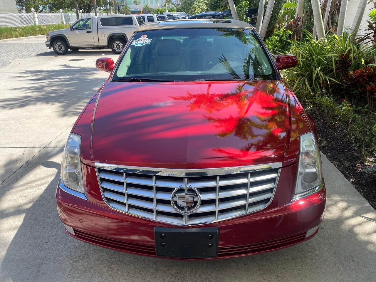 2011 Cadillac DTS LOW MILES 66,888 1 OWNER Pompano Beach FL