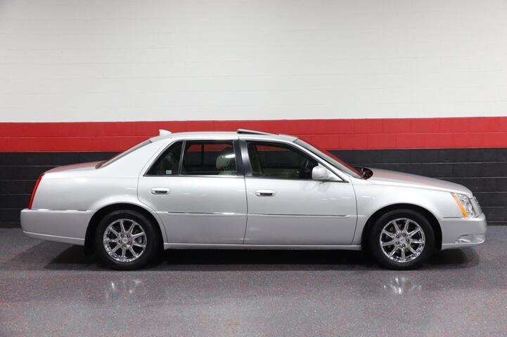 2011 Cadillac DTS Luxury Collection 4dr Sedan Chicago IL