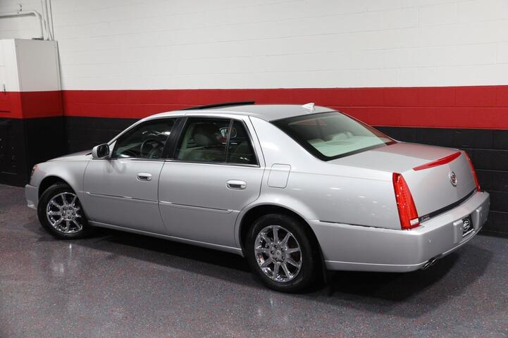 2011 Cadillac DTS Luxury Collection 4dr Sedan Chicago IL