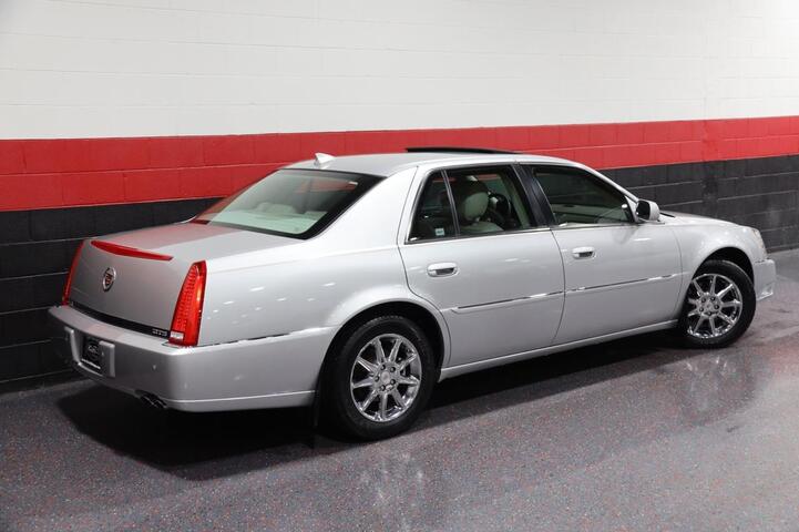 2011 Cadillac DTS Luxury Collection 4dr Sedan Chicago IL