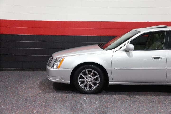 2011 Cadillac DTS Luxury Collection 4dr Sedan Chicago IL