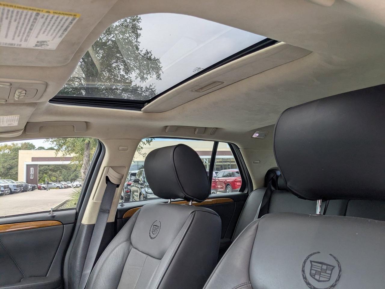 2011 Cadillac DTS Platinum Collection
