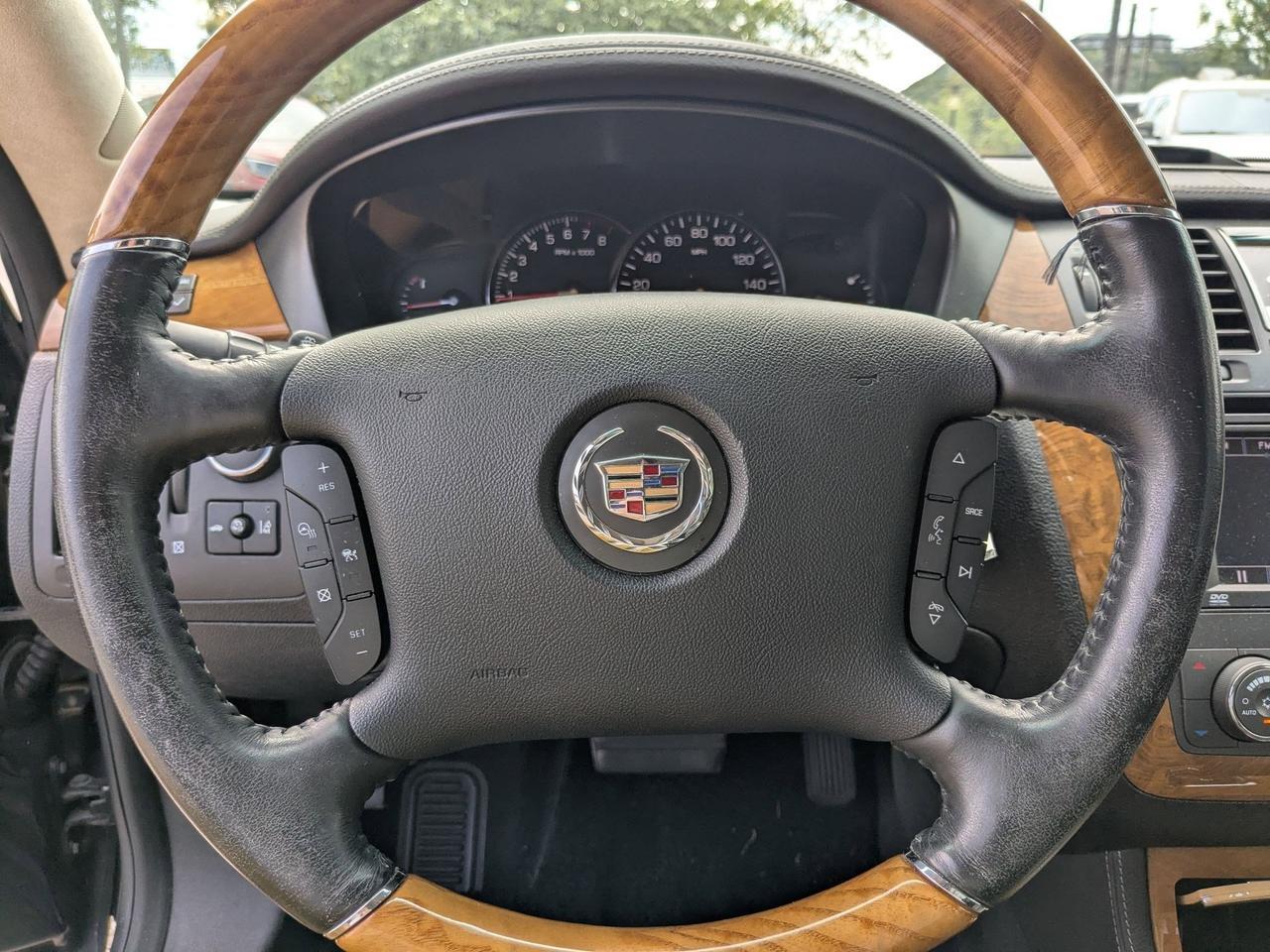 2011 Cadillac DTS Platinum Collection